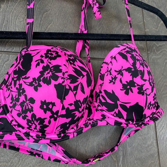 Victoria’s Secret Floral Halter Bikini Top - Picture 2 of 5